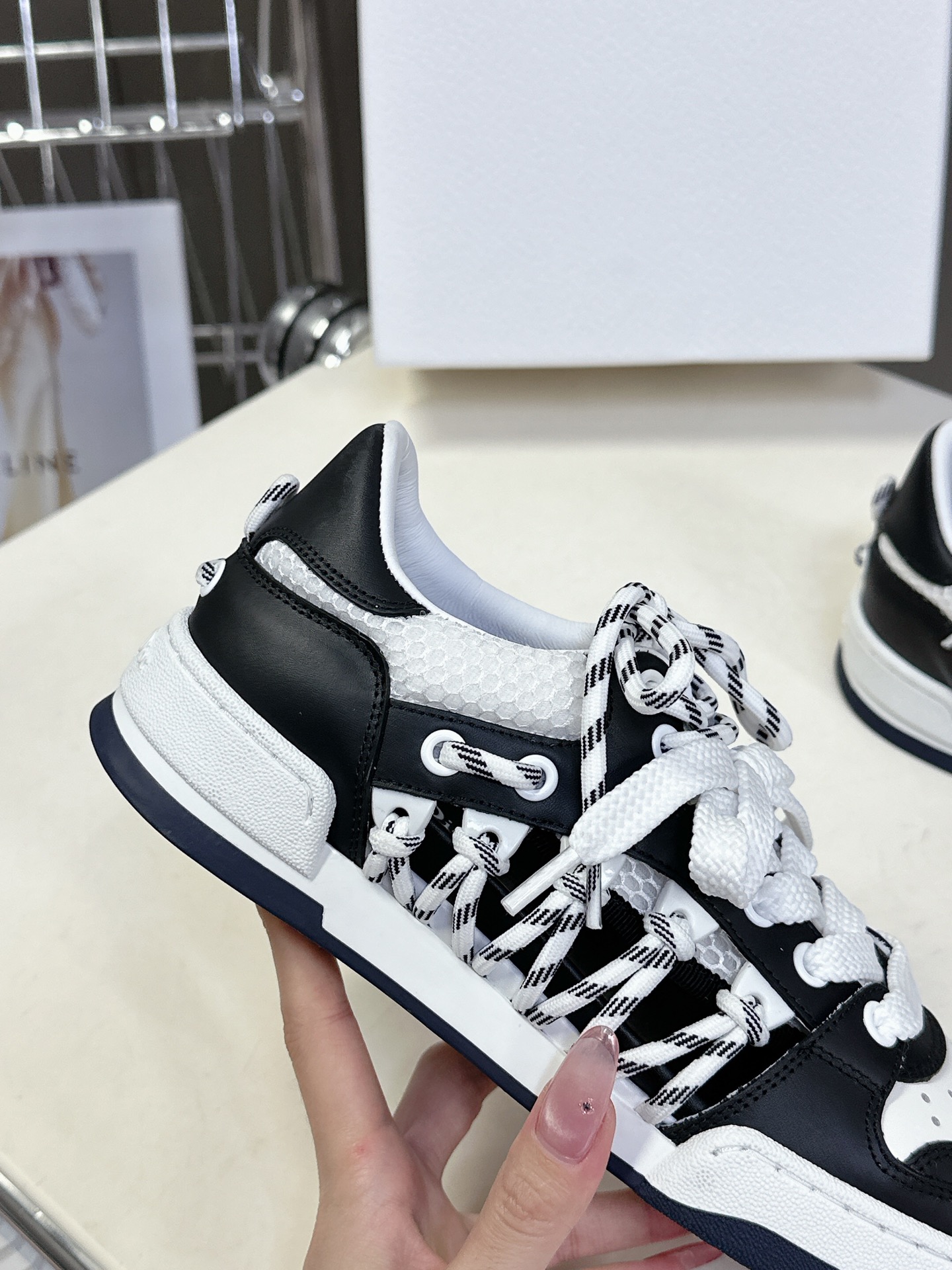[TOP] Christian Dior Sneakers - 2 Colour