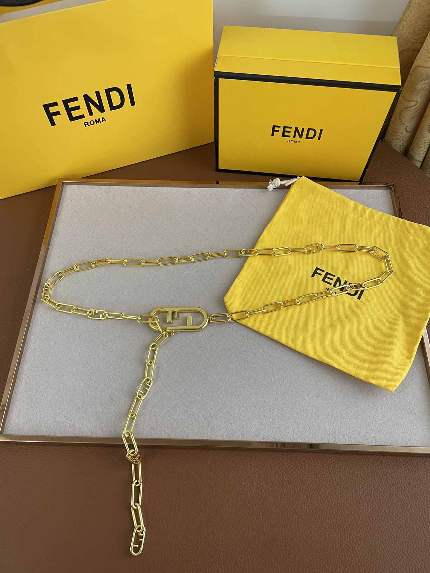 [TOP] FENDI Waist Chain - Gold