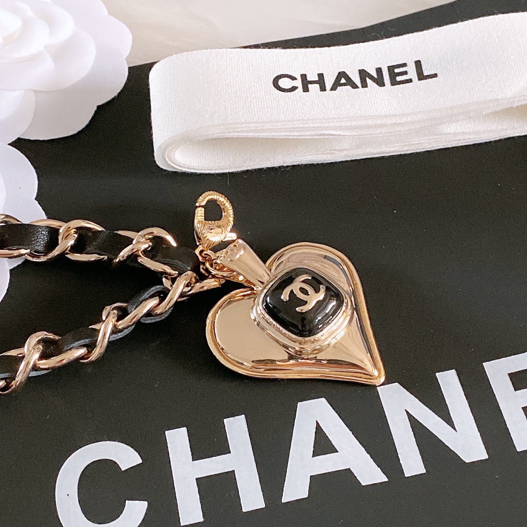[TOP] CHANEL Waist Chain - Rose Gold