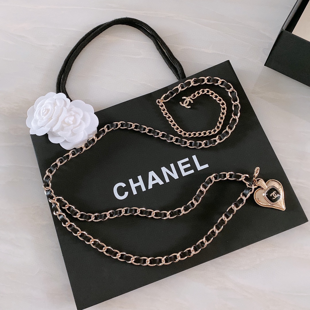 [TOP] CHANEL Waist Chain - Rose Gold