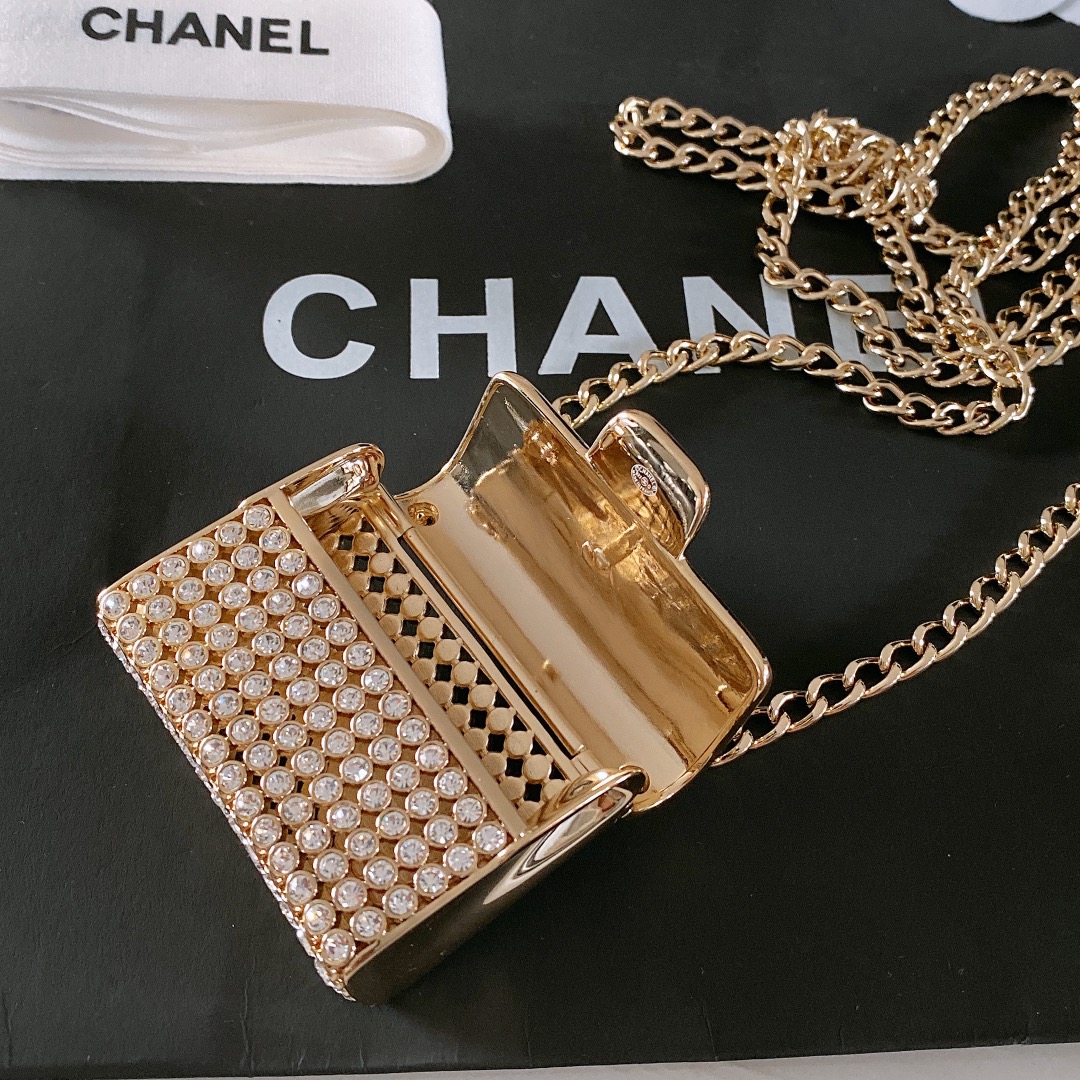 [TOP] CHANEL Waist Chain With Mini bag - Silver/Gold