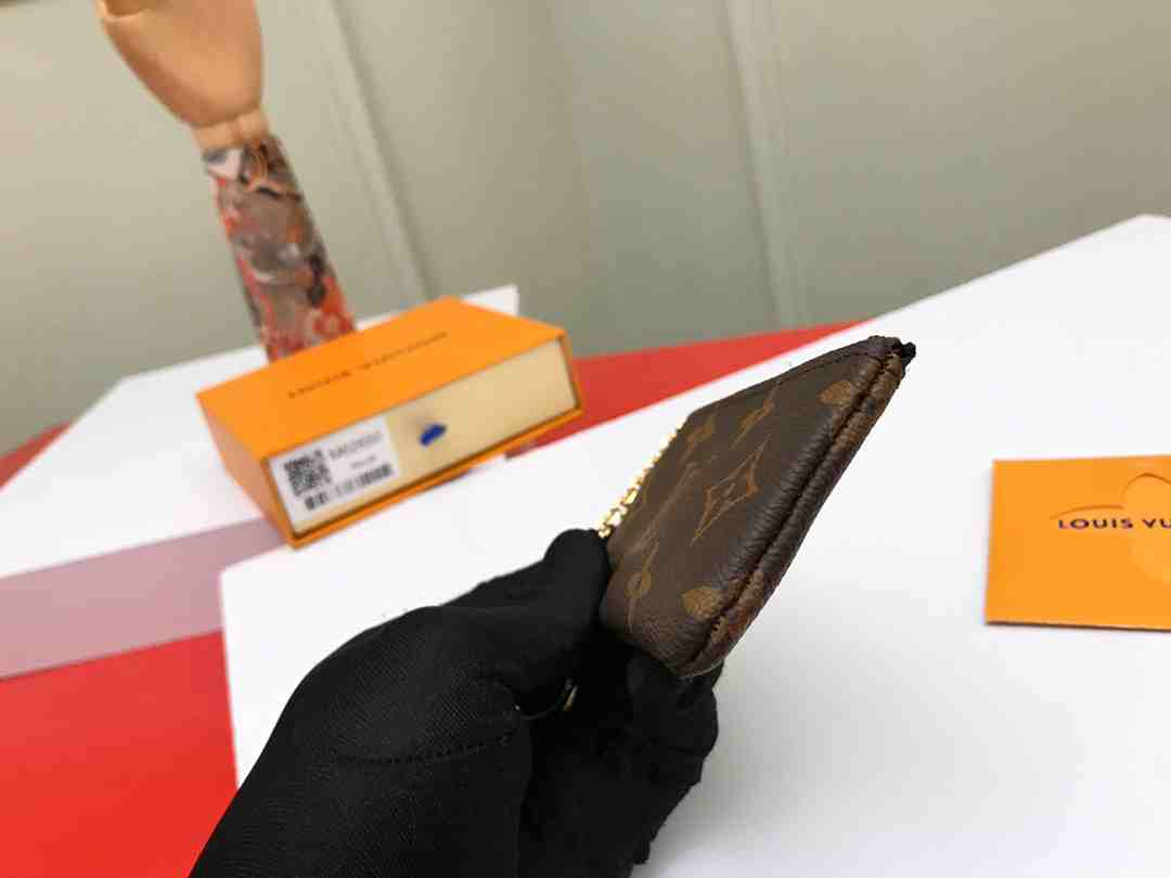 [TOP] Louis Vuitton LV Key Wallet - Monogram