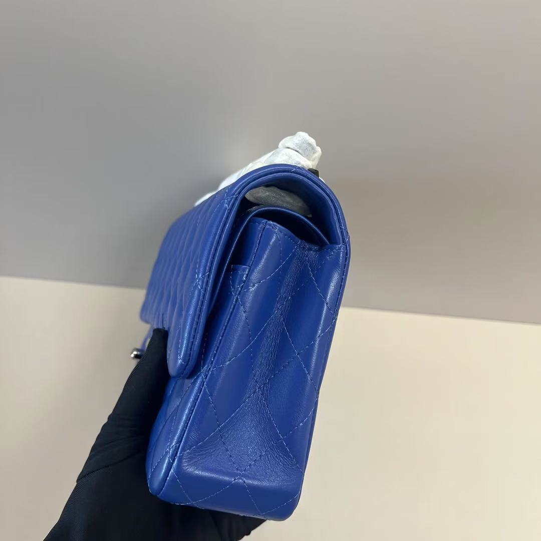 [TOP] CHANEL Classic Flap Bag  25cm – Dark Blue & SHW