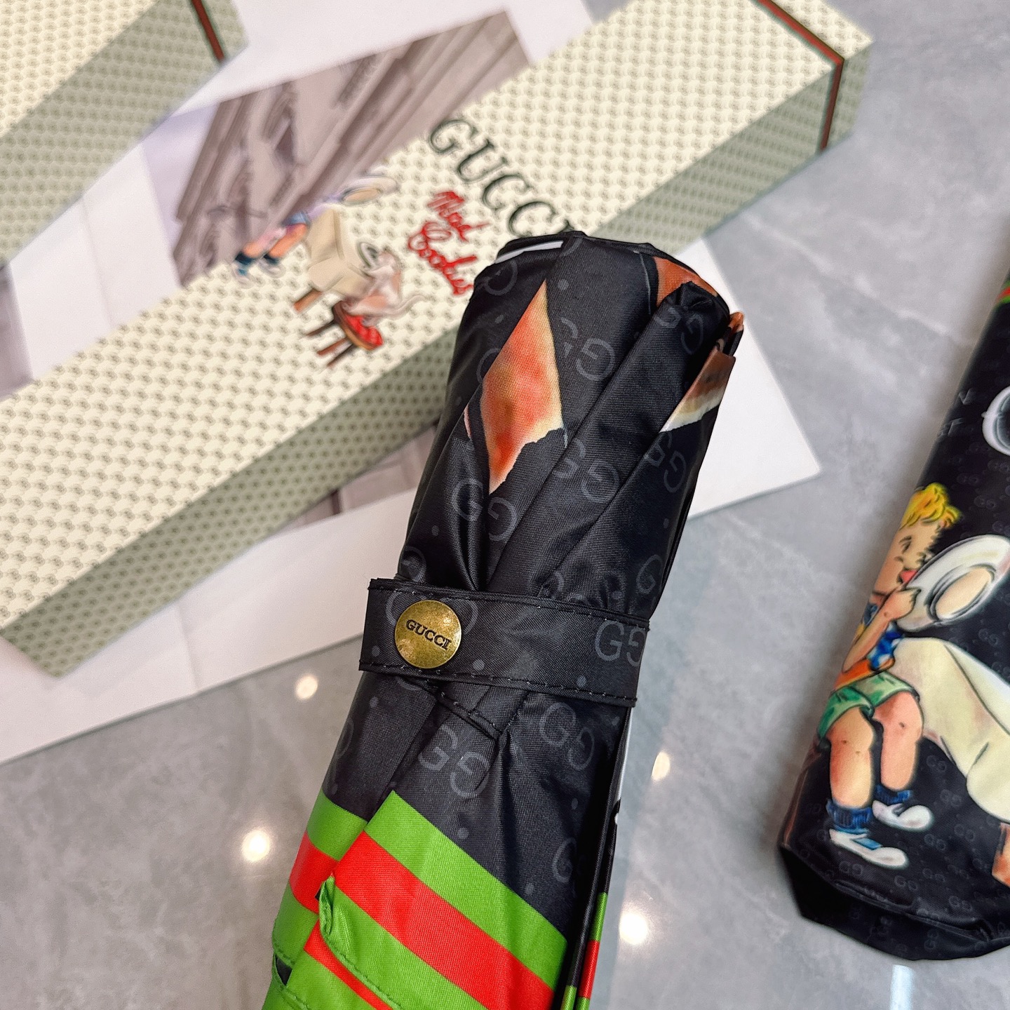 [TOP] GUCCI Umbrella - Black