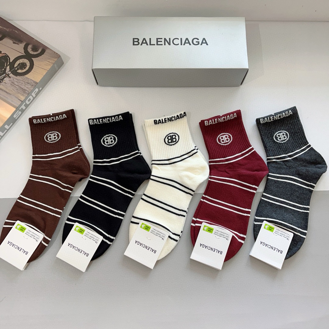 [TOP] BALENCIAGA Socks - 5 Pieces as a Set