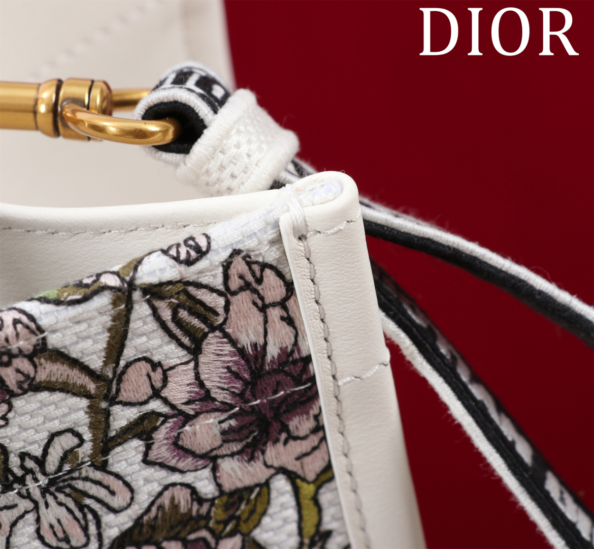 [TOP] Christian Dior  Book Tote Bag - 2 Sizes - White