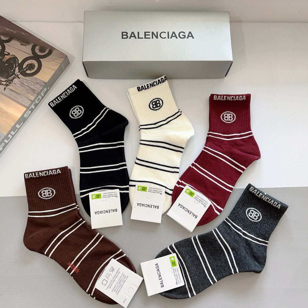 [TOP] BALENCIAGA Socks - 5 Pieces as a Set
