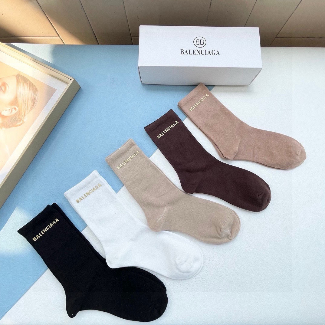 [TOP] BALENCIAGA Socks - 5 Pieces as a Set