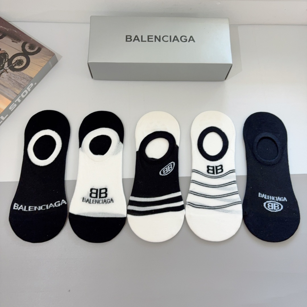 [TOP] BALENCIAGA Socks - 5 Pieces as a Set