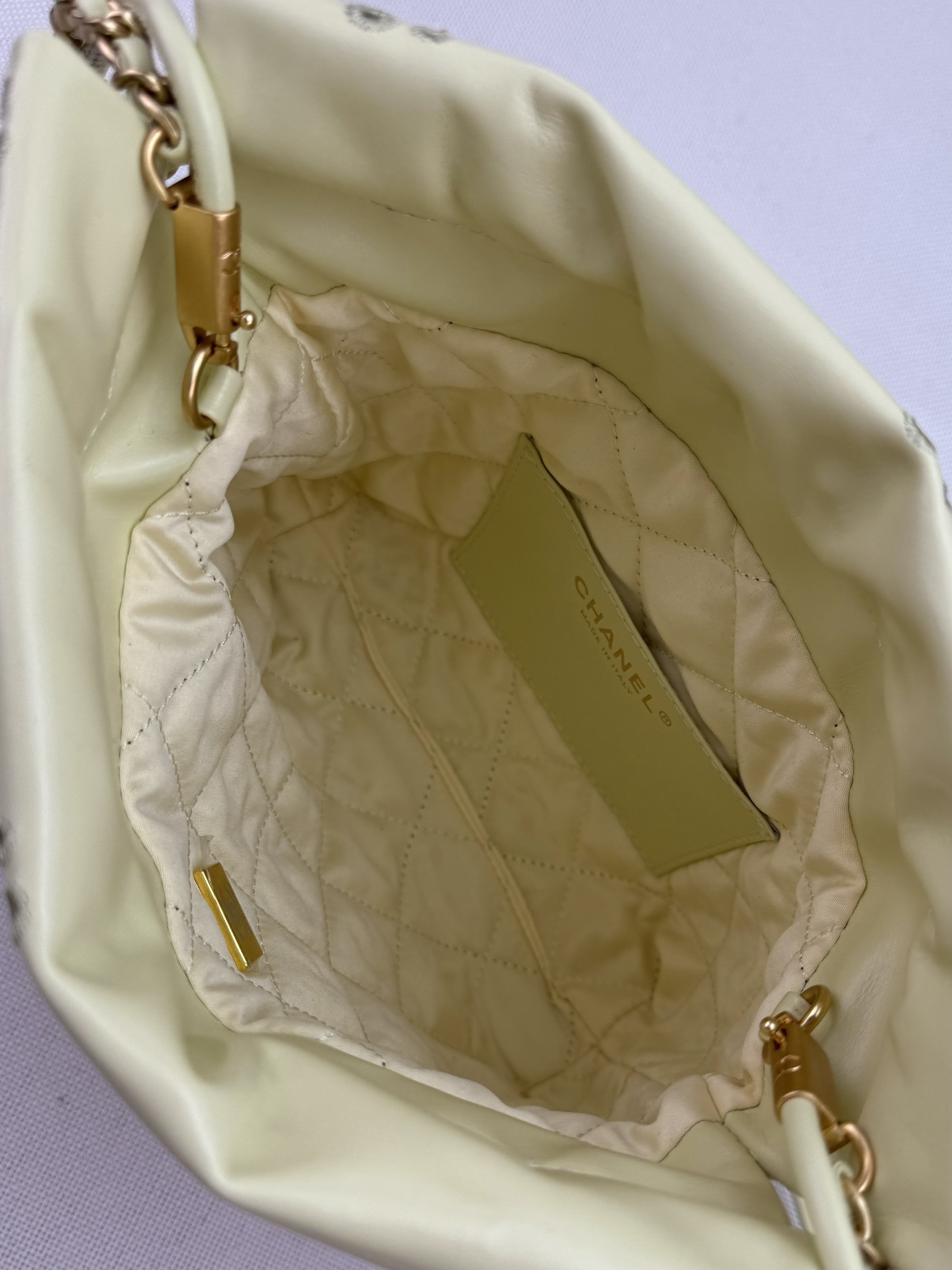 [TOP] CHANEL mini22 Gold Chain Small Bag 19*20*6 cm - 4 Colour