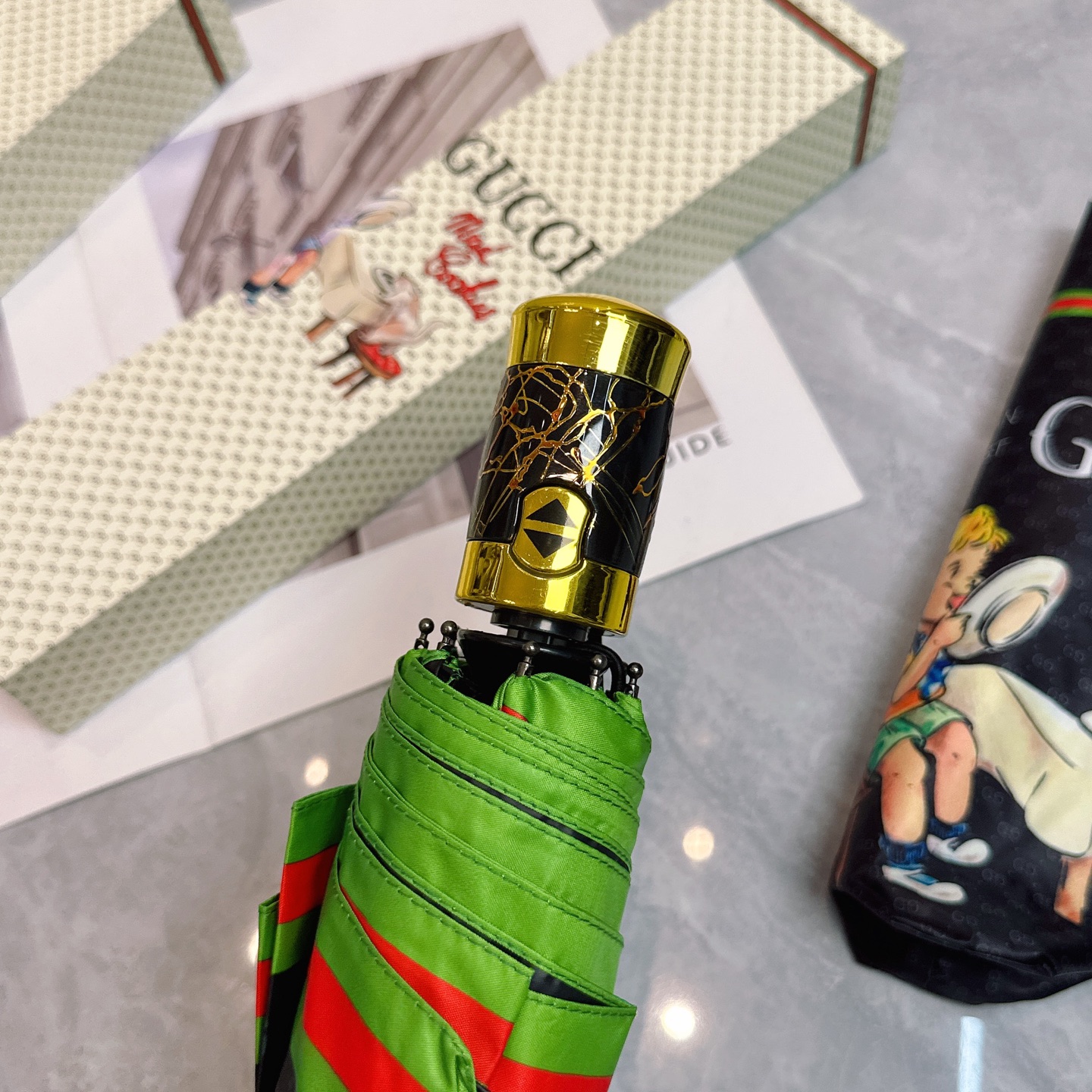 [TOP] GUCCI Umbrella - Black