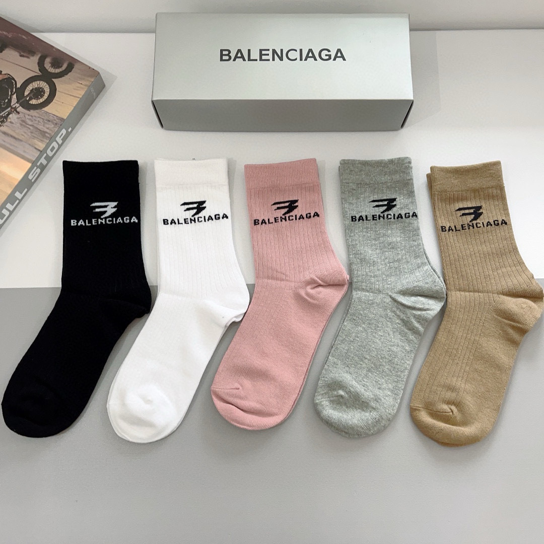 [TOP] BALENCIAGA Socks - 5 Pieces as a Set