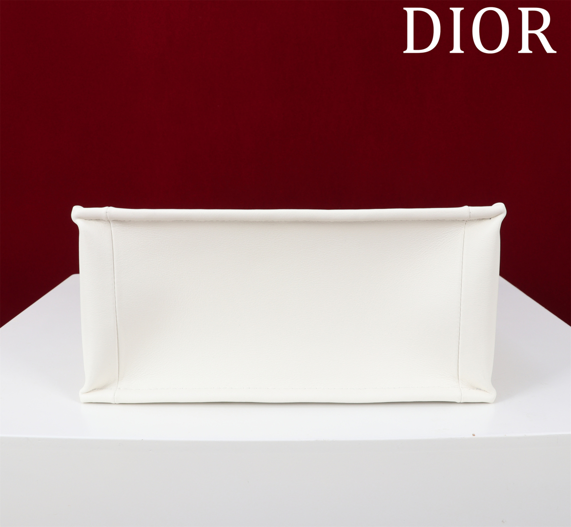 [TOP] Christian Dior  Book Tote Bag - 2 Sizes - White