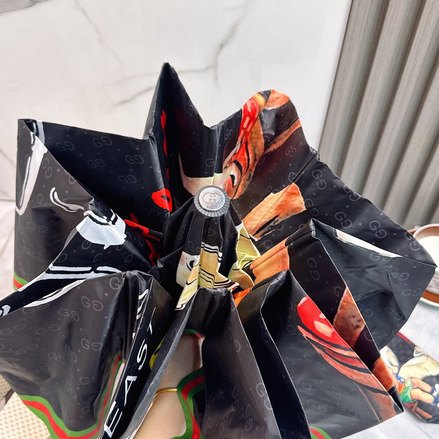 [TOP] GUCCI Umbrella - Black