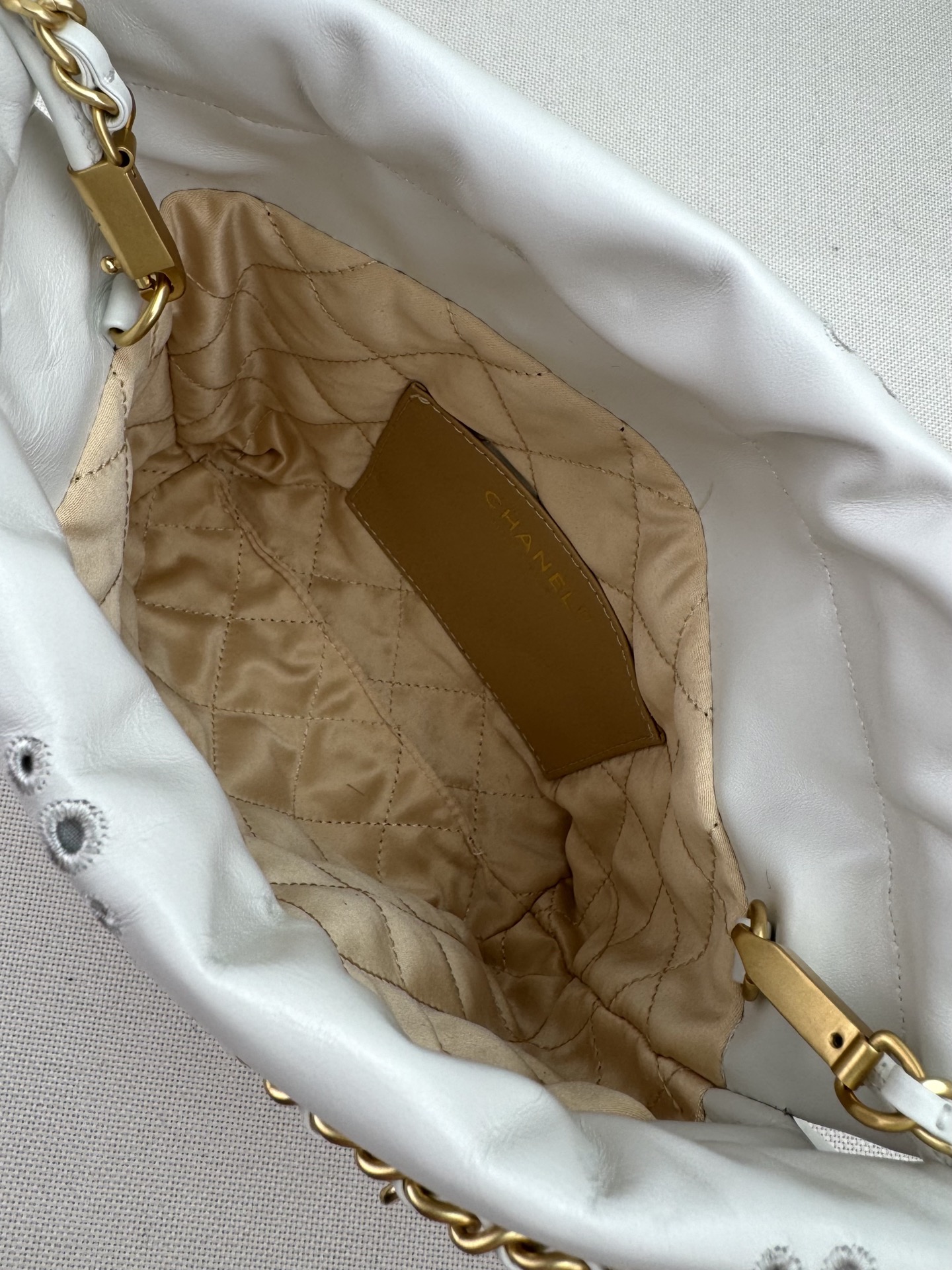 [TOP] CHANEL mini22 Gold Chain Small Bag 19*20*6 cm - 4 Colour