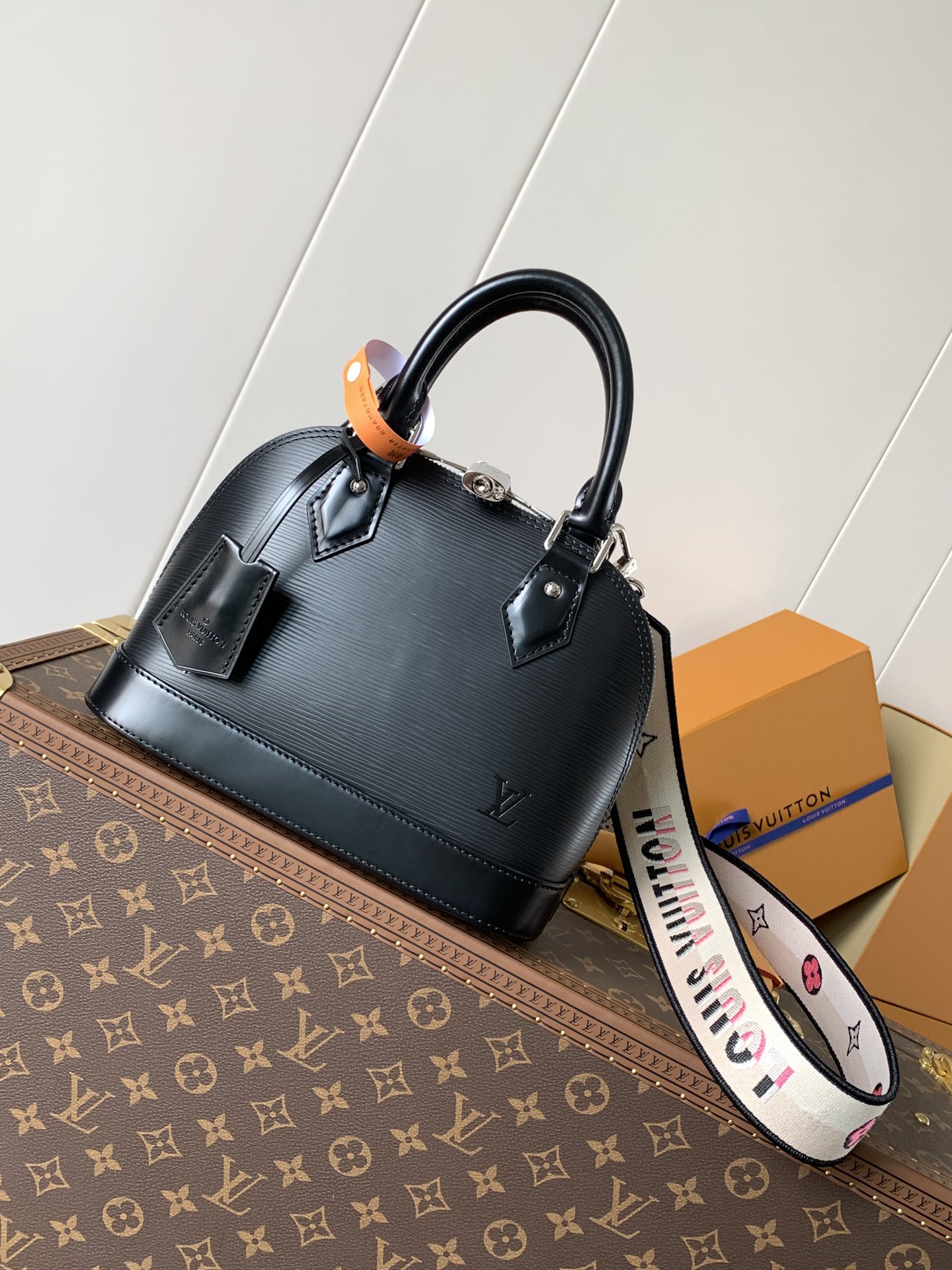 [TOP] Louis Vuitton LV Alma BB Epi Leather 23.5X17.5X11.5cm - 4 Color