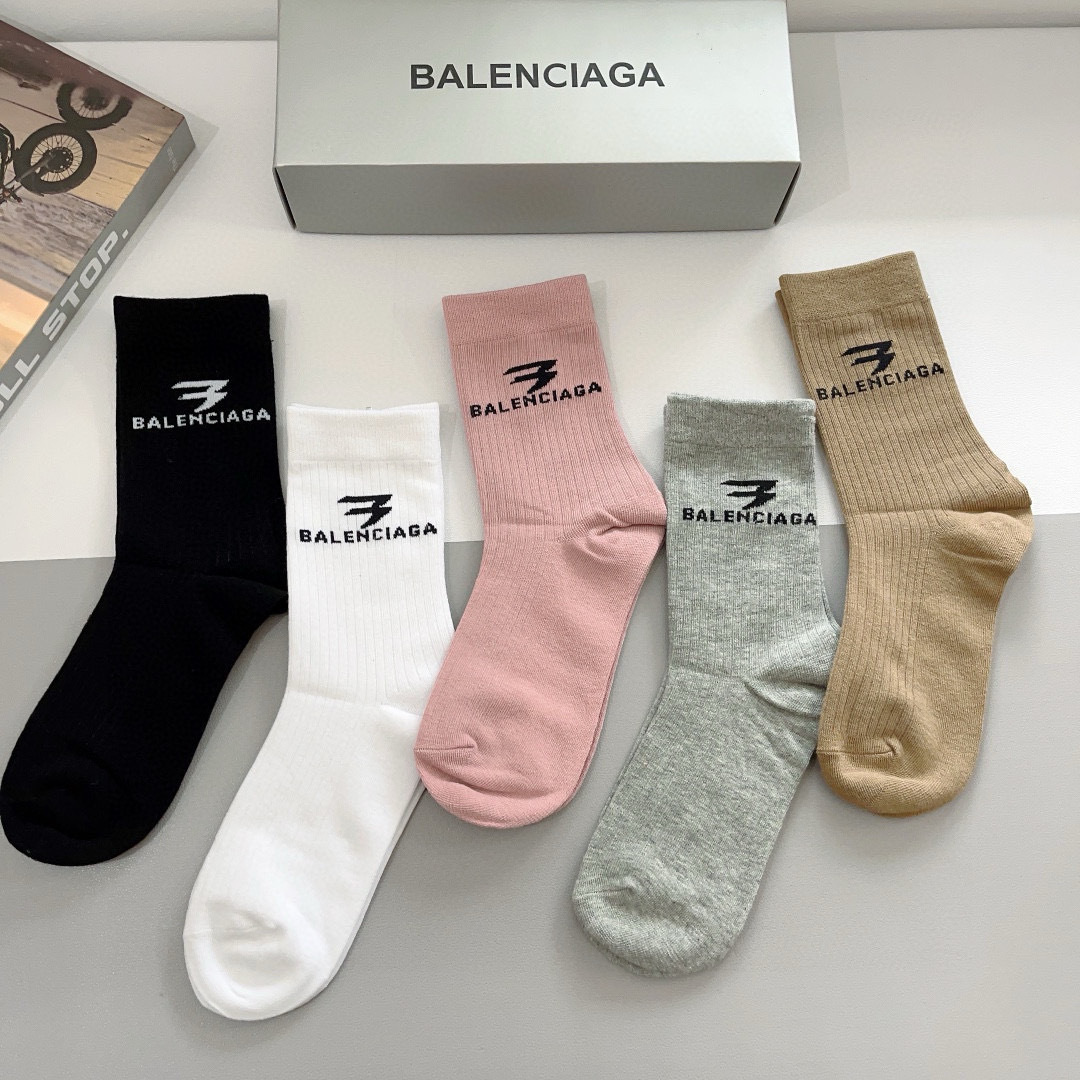 [TOP] BALENCIAGA Socks - 5 Pieces as a Set