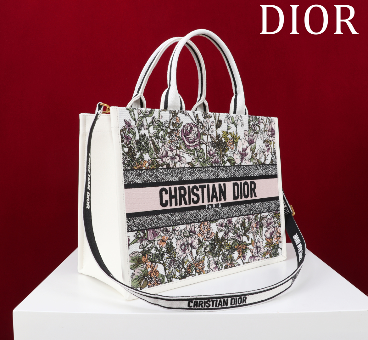 [TOP] Christian Dior  Book Tote Bag - 2 Sizes - White