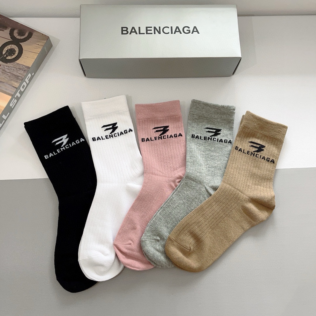 [TOP] BALENCIAGA Socks - 5 Pieces as a Set