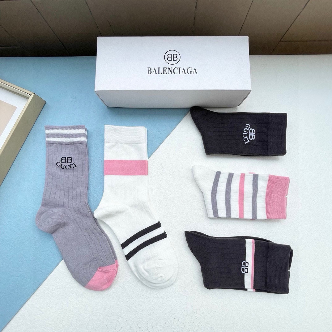 [TOP] BALENCIAGA Socks - 5 Pieces as a Set