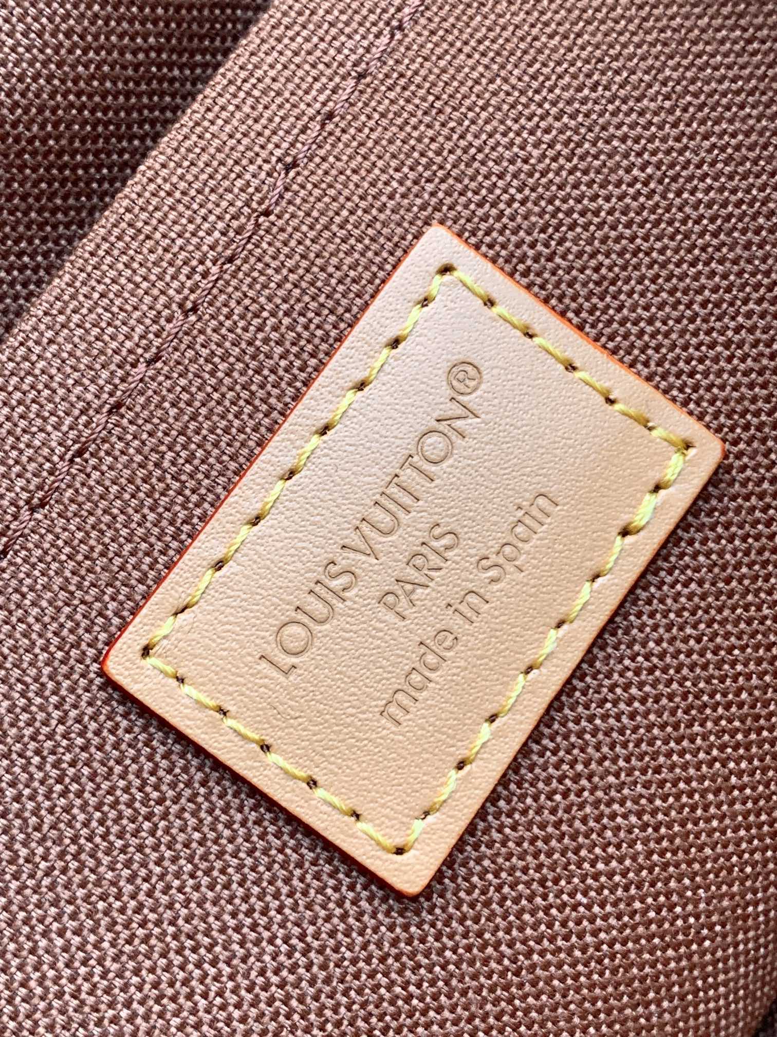 [TOP] Louis Vuitton LV Soho Backpack Monogram Canvas 17x23x8cm/24x32x9cm - Brown