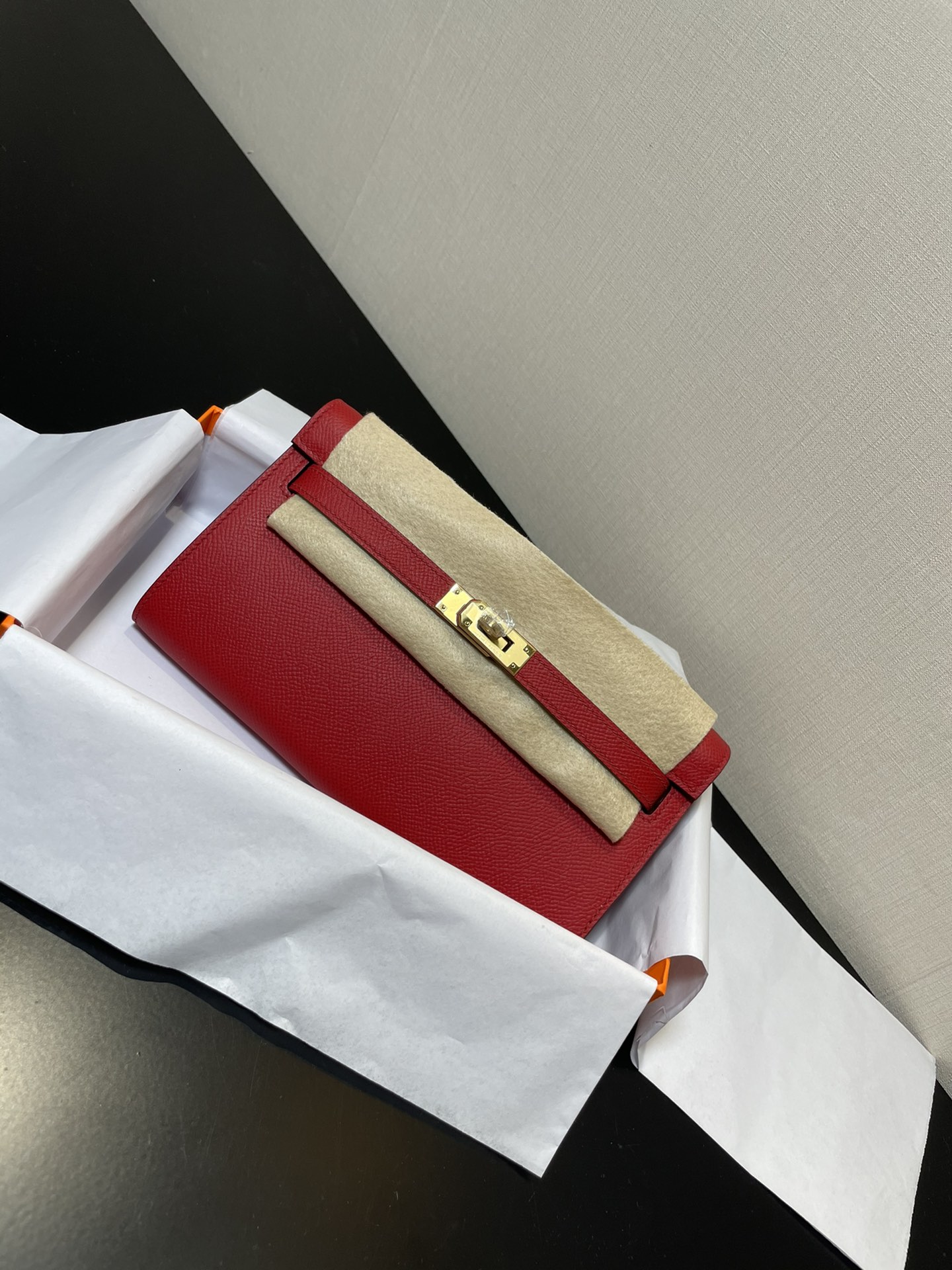 [TOP] HERMES Kelly Woc Epsom Leather  20.5 x 11x 2 CM -8 Colors & GHW