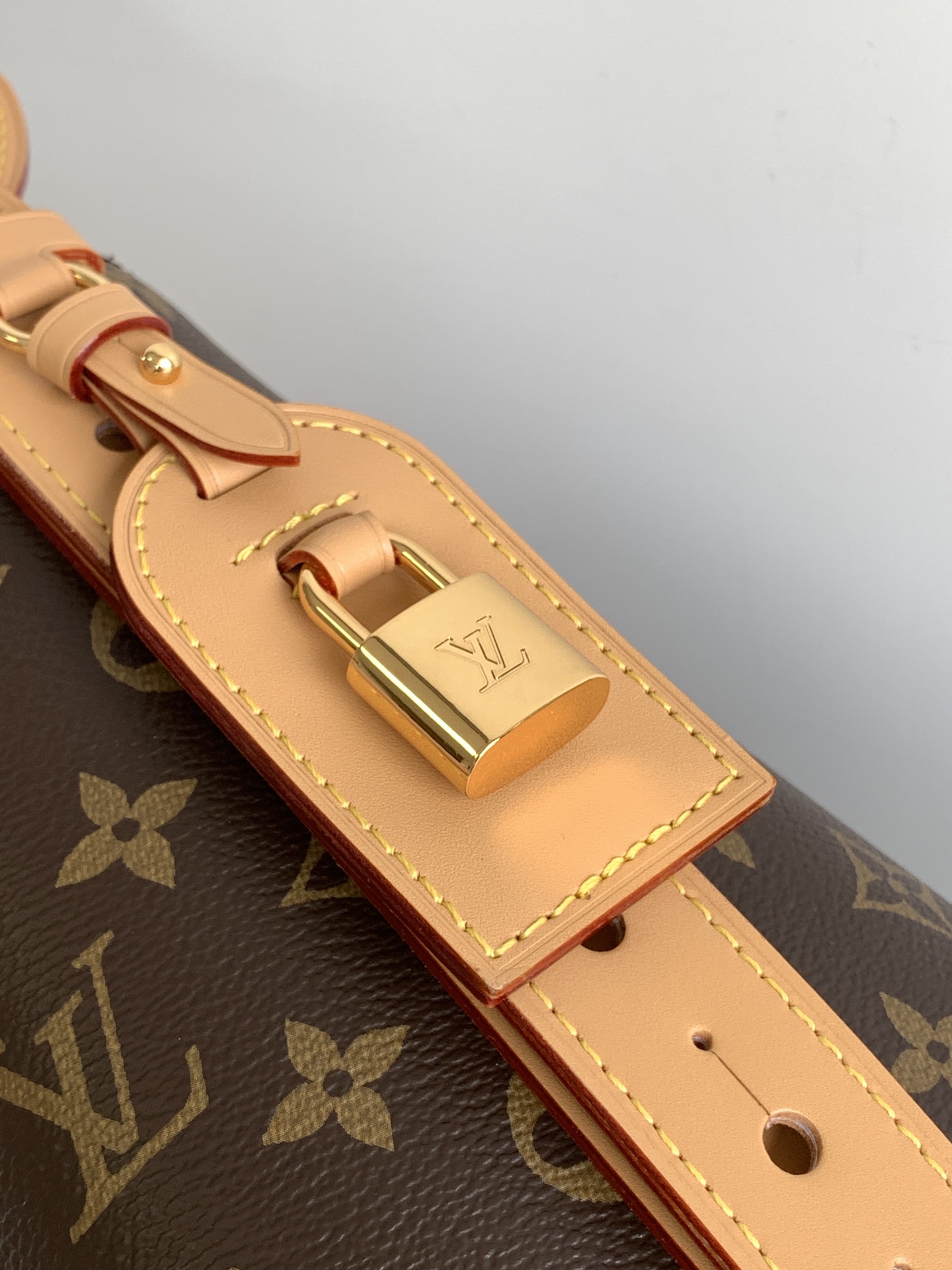 [TOP] Louis Vuitton LV ALL IN Bag 31x18x26cm - Monogram