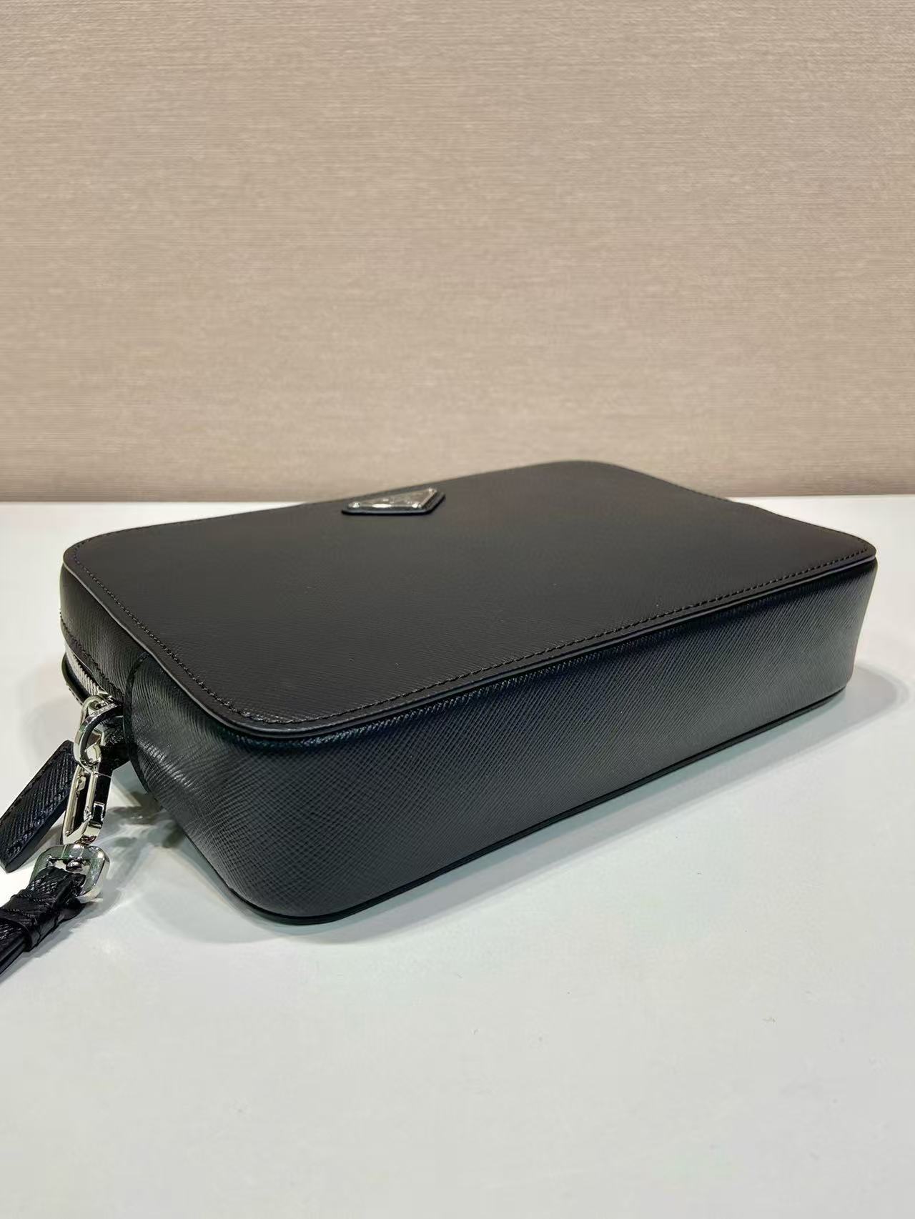 [TOP] PRADA Leather Handbag  23×15 cm - Black