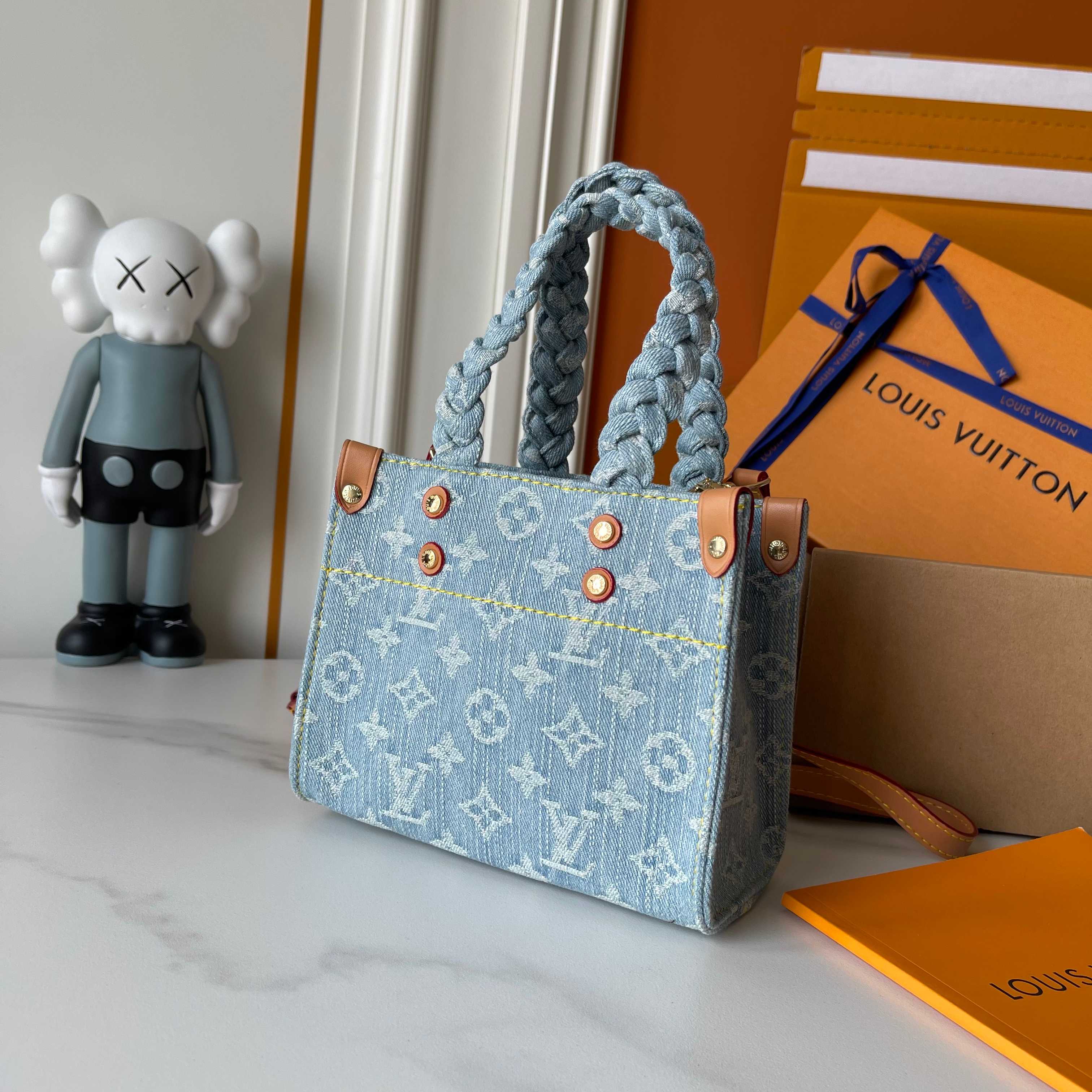 [TOP] Louis Vuitton LV On The Go Bag 18x15x8.5cm/28x23x10.5cm/35x27x14cm - Denim Blue