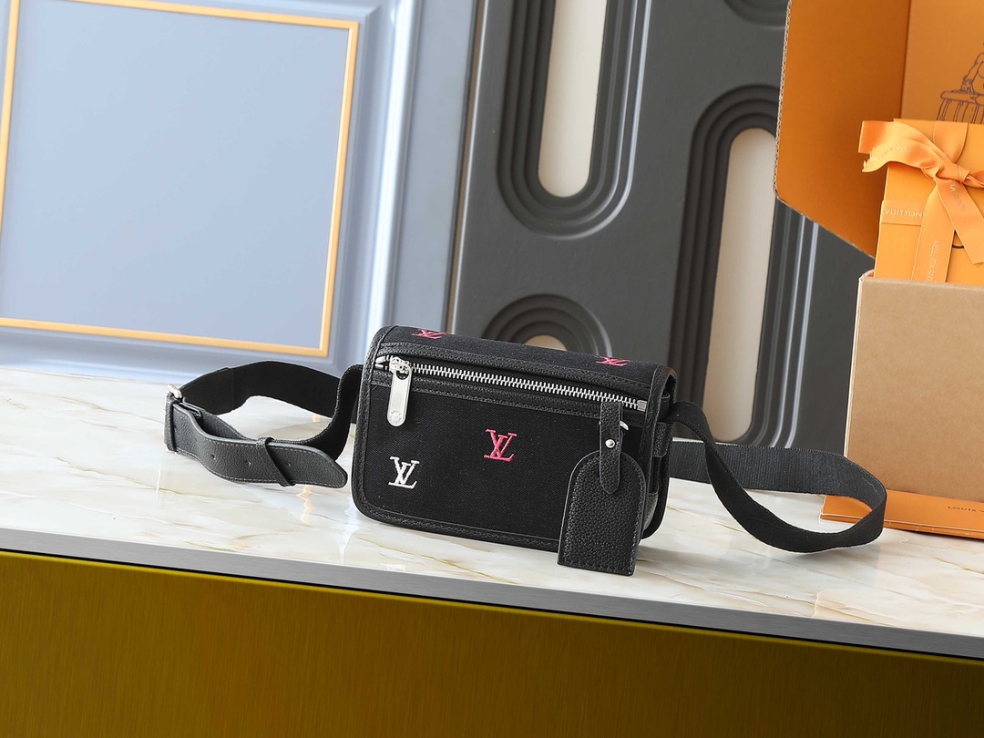 [TOP] Louis Vuitton LV Bosphore Bag 19x12x7cm - Black