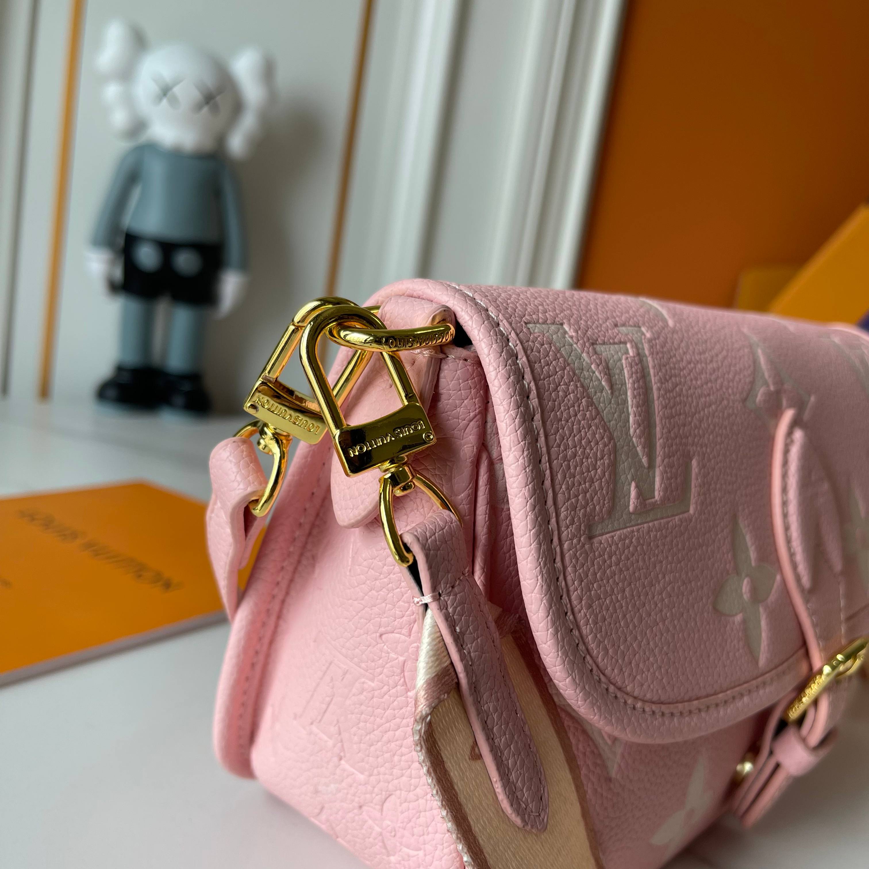 [TOP] Louis Vuitton LV Diane Bag 25×15×9 cm - Pink