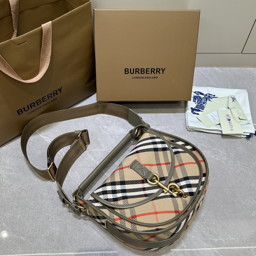 [TOP] BURBERRY Messenger Bag 27.5x11x19cm - Beige