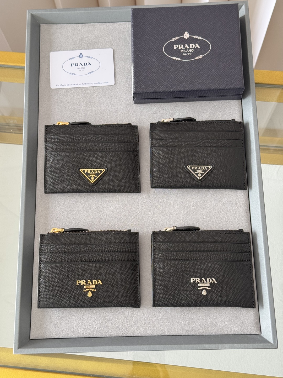 [TOP] PRADA Card Bag Cowhide 12x8.5cm - 4 Colour