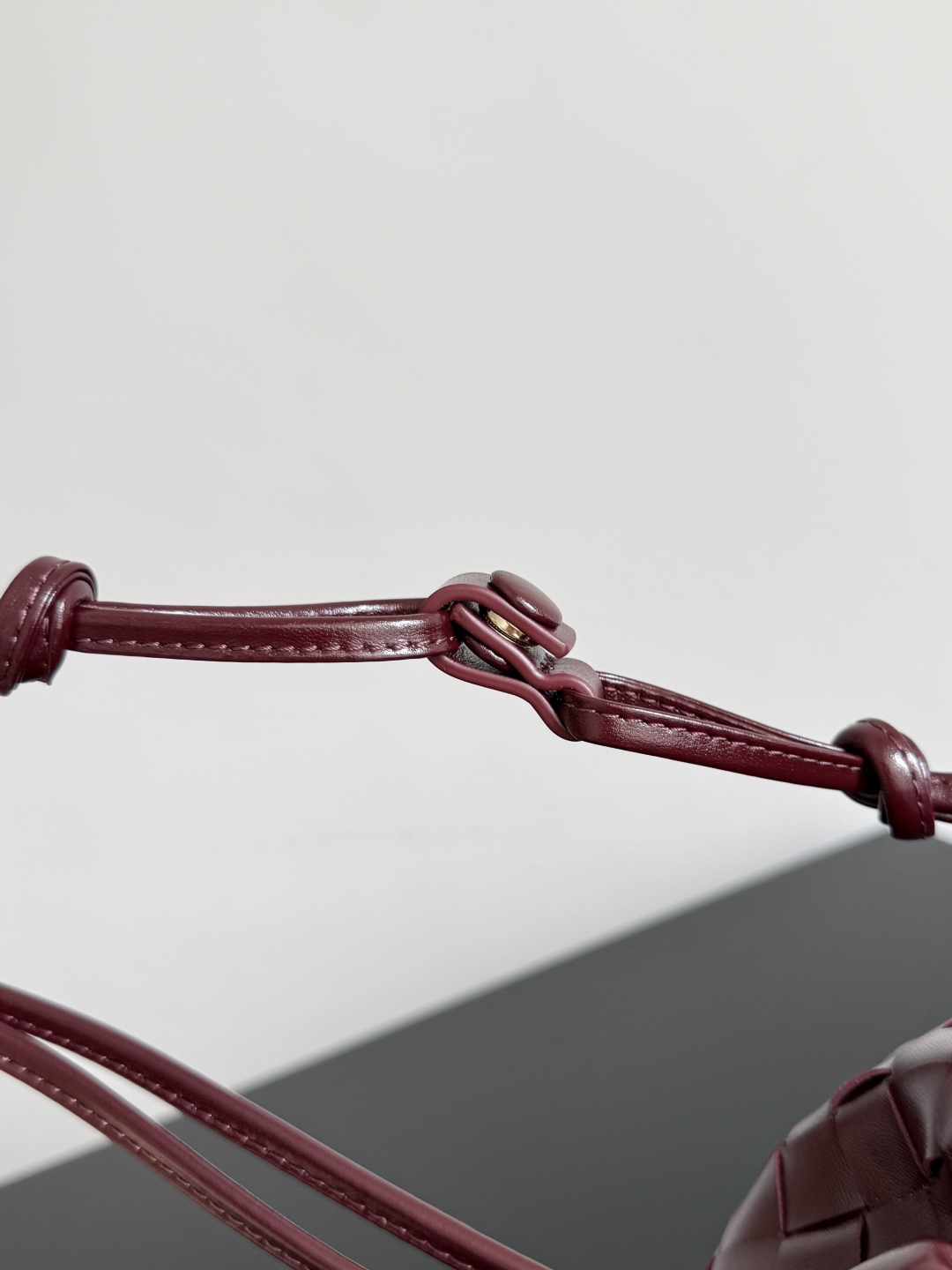 [TOP] Bottega Veneta BV Dustbag 32x23x1cm - Burgundy