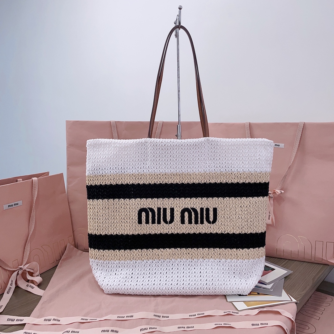 [TOP] Miu Miu Raffia Grass Woven Tote Bags 40 x 34 x 16 cm - 2 Colour