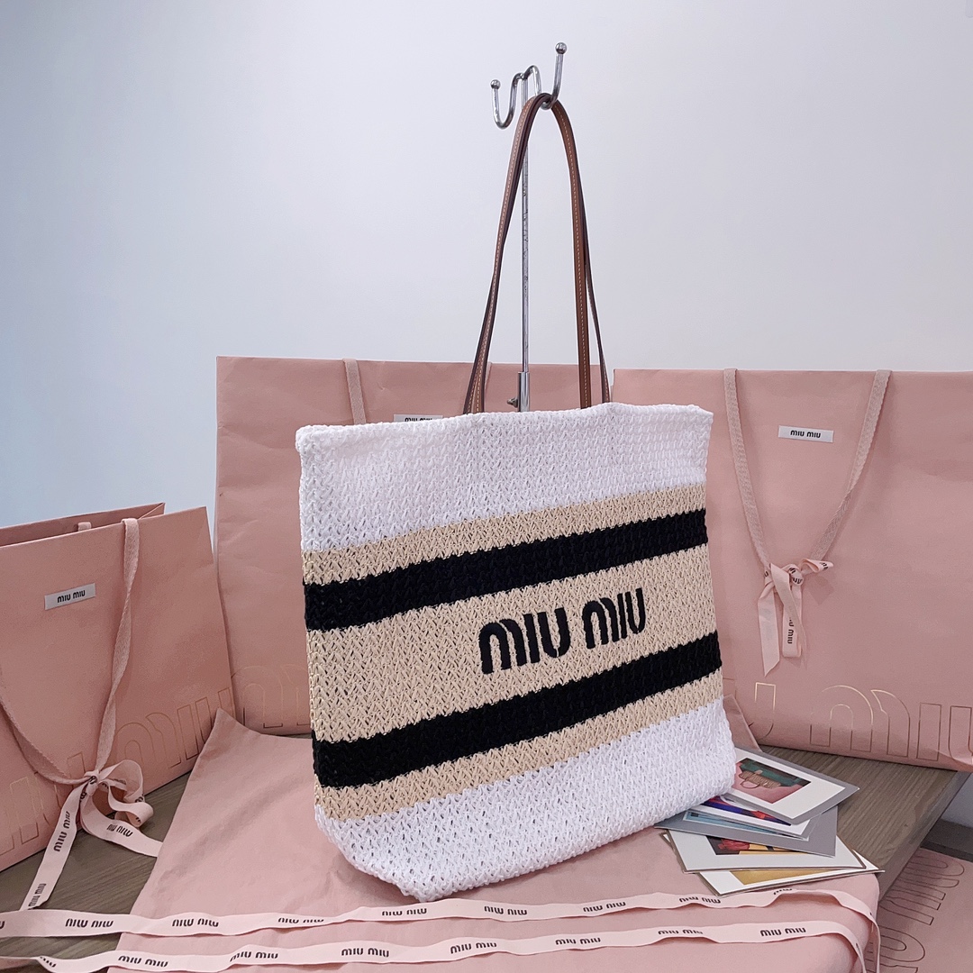 [TOP] Miu Miu Raffia Grass Woven Tote Bags 40 x 34 x 16 cm - 2 Colour