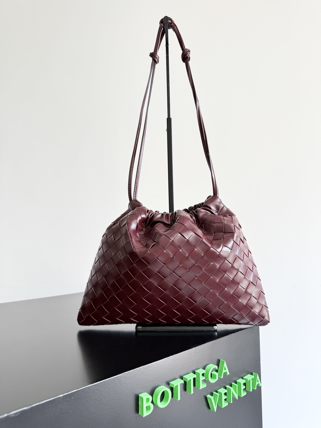 [TOP] Bottega Veneta BV Dustbag 32x23x1cm - Burgundy