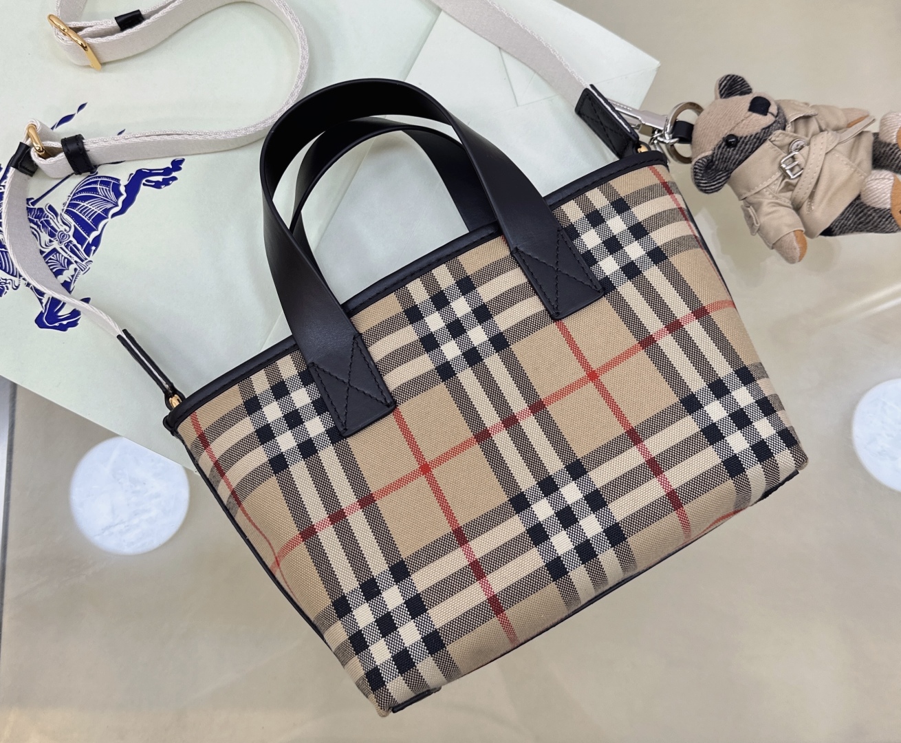 [TOP] BURBERRY Tote Bag 27x16.5x9.5cm - Beige