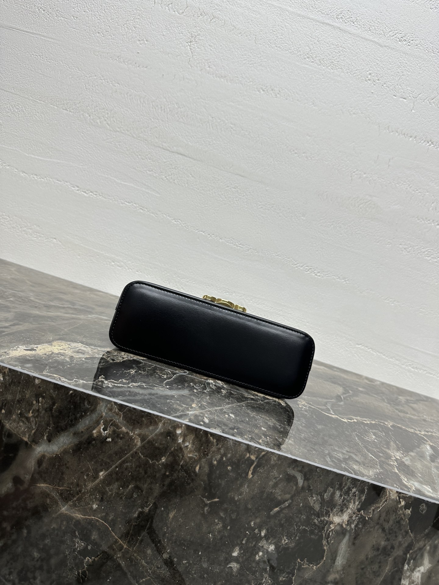 [TOP] CELINE Triomphe Bag 24x11x8cm - 2 Colour