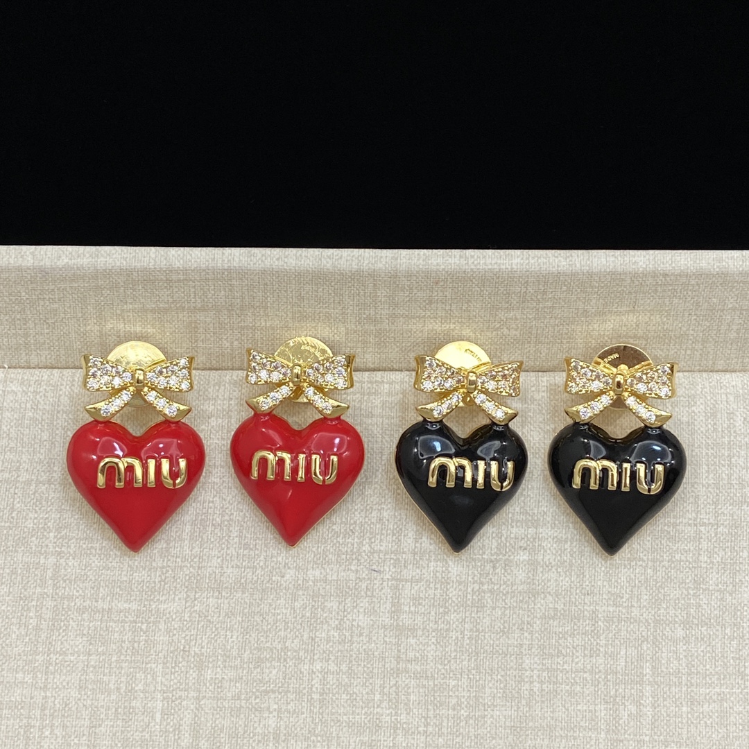 [TOP] Miu Miu Earrings - 2 Colors