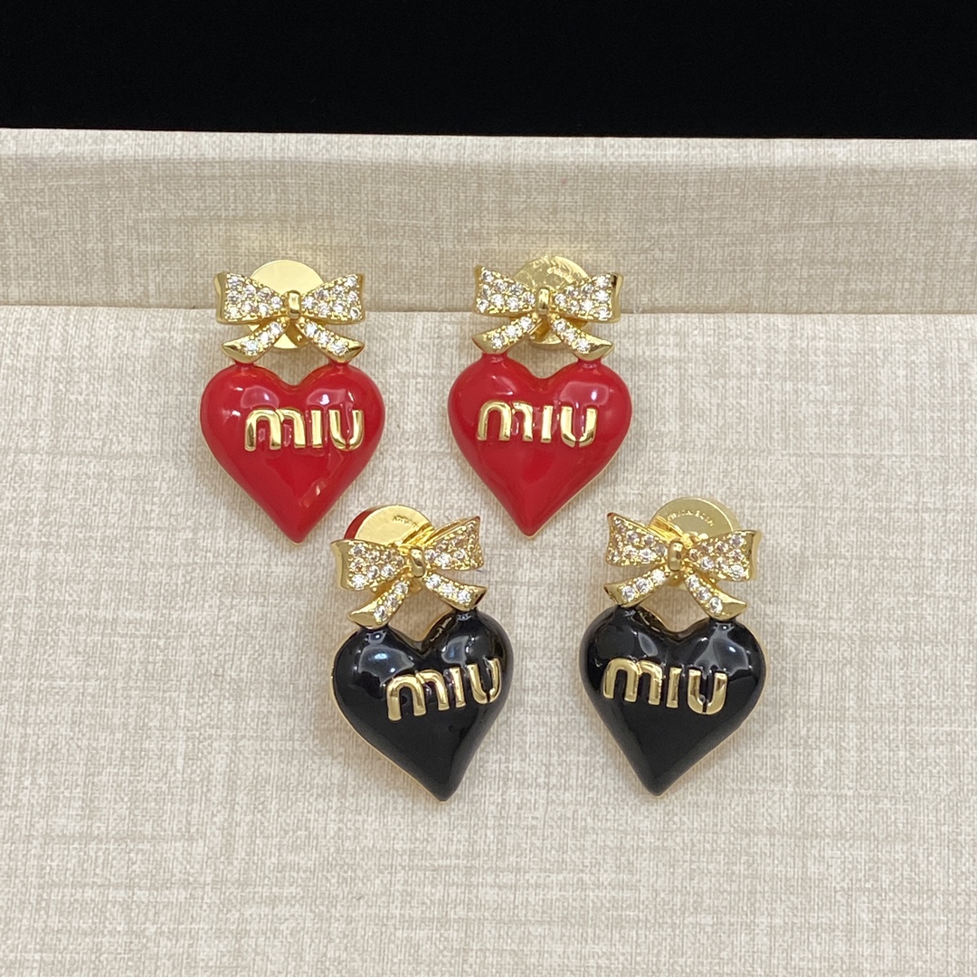 [TOP] Miu Miu Earrings - 2 Colors