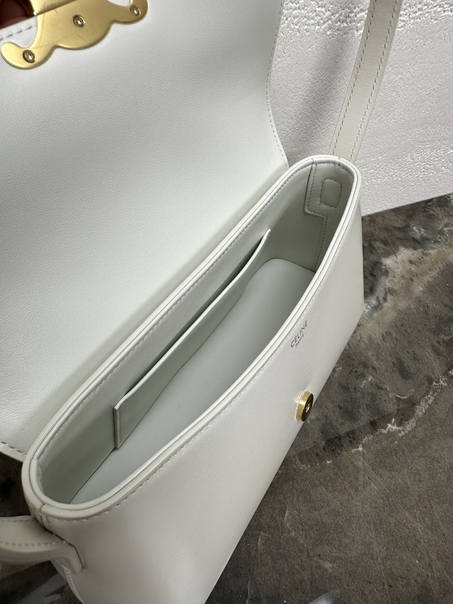 [TOP] CELINE Triomphe Bag 24x11x8cm - 2 Colour