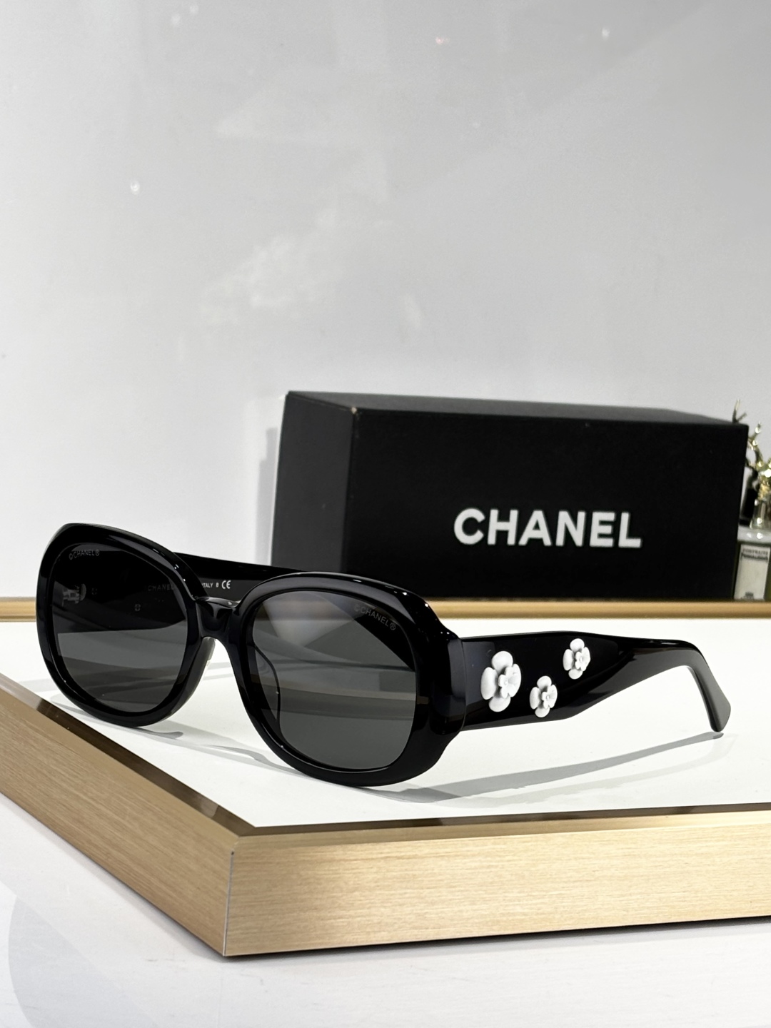 [TOP] CHANEL Sunglasses - 7 Colors