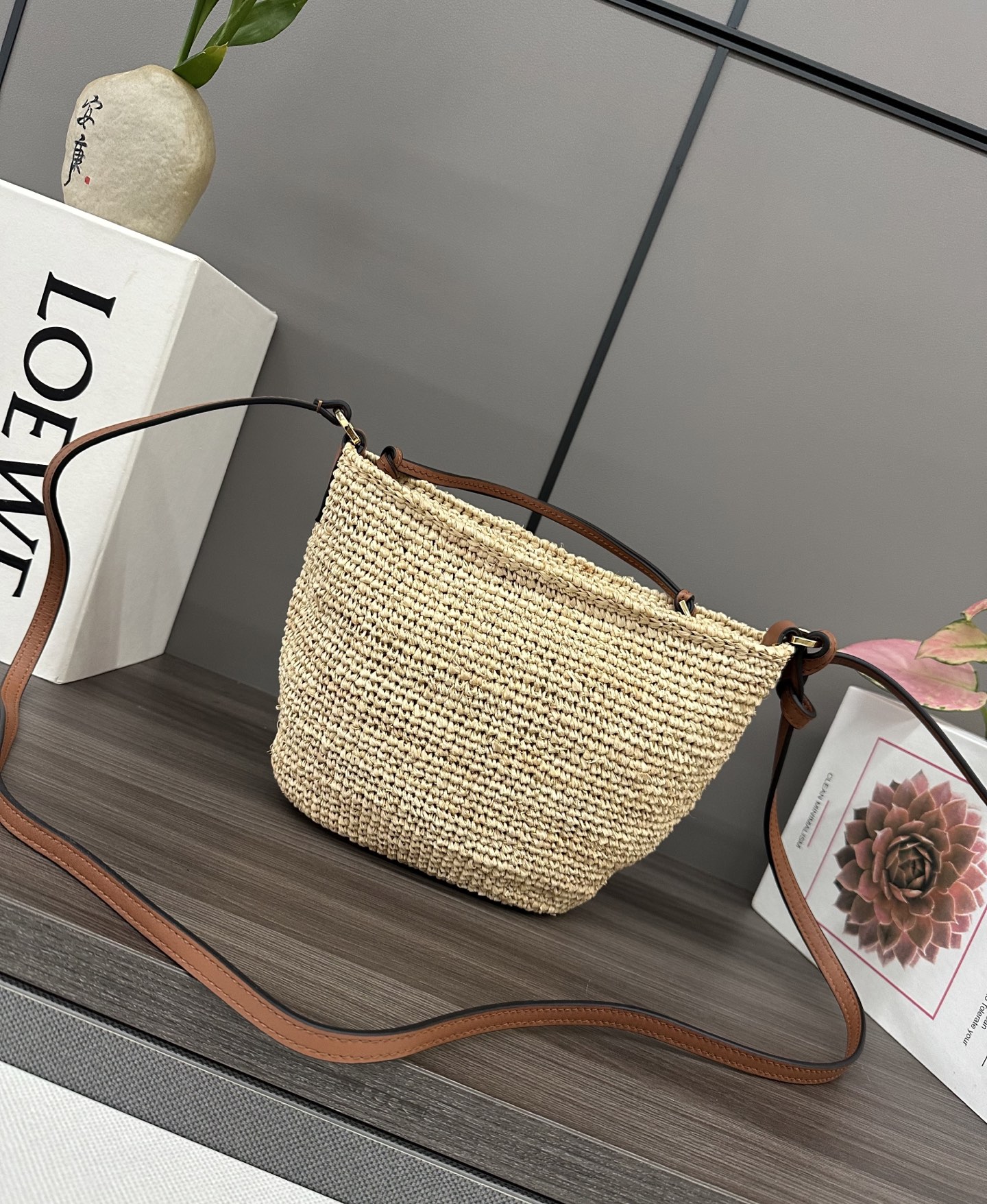 [TOP] LOEWE Slit Pochette Bag 27x17x9cm - Apricot