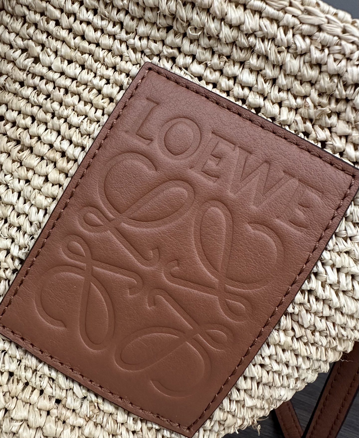 [TOP] LOEWE Slit Pochette Bag 27x17x9cm - Apricot