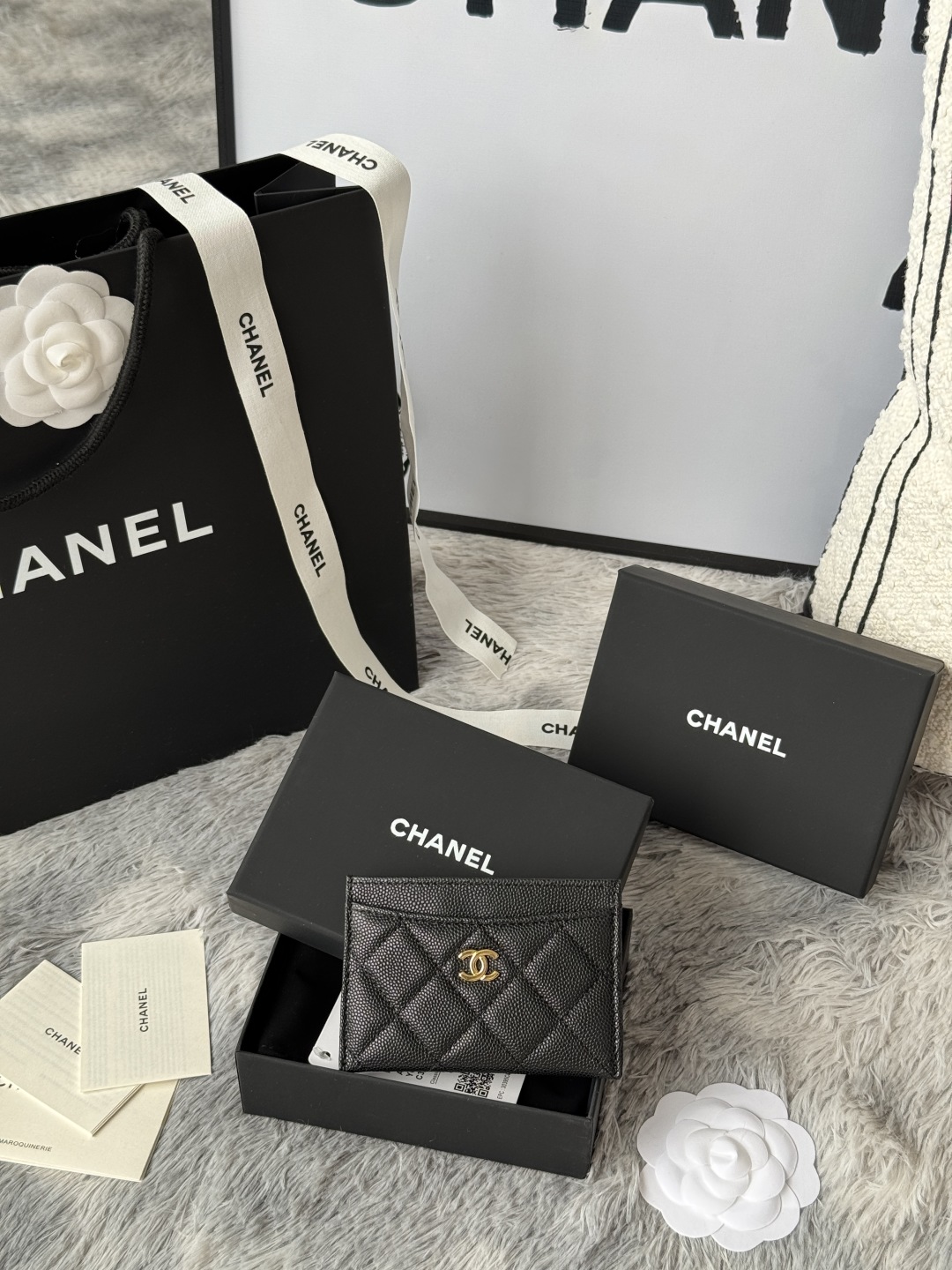 [TOP] CHANEL Card Holder Caviar 11*7.5*1cm - Black & SHW/GHW