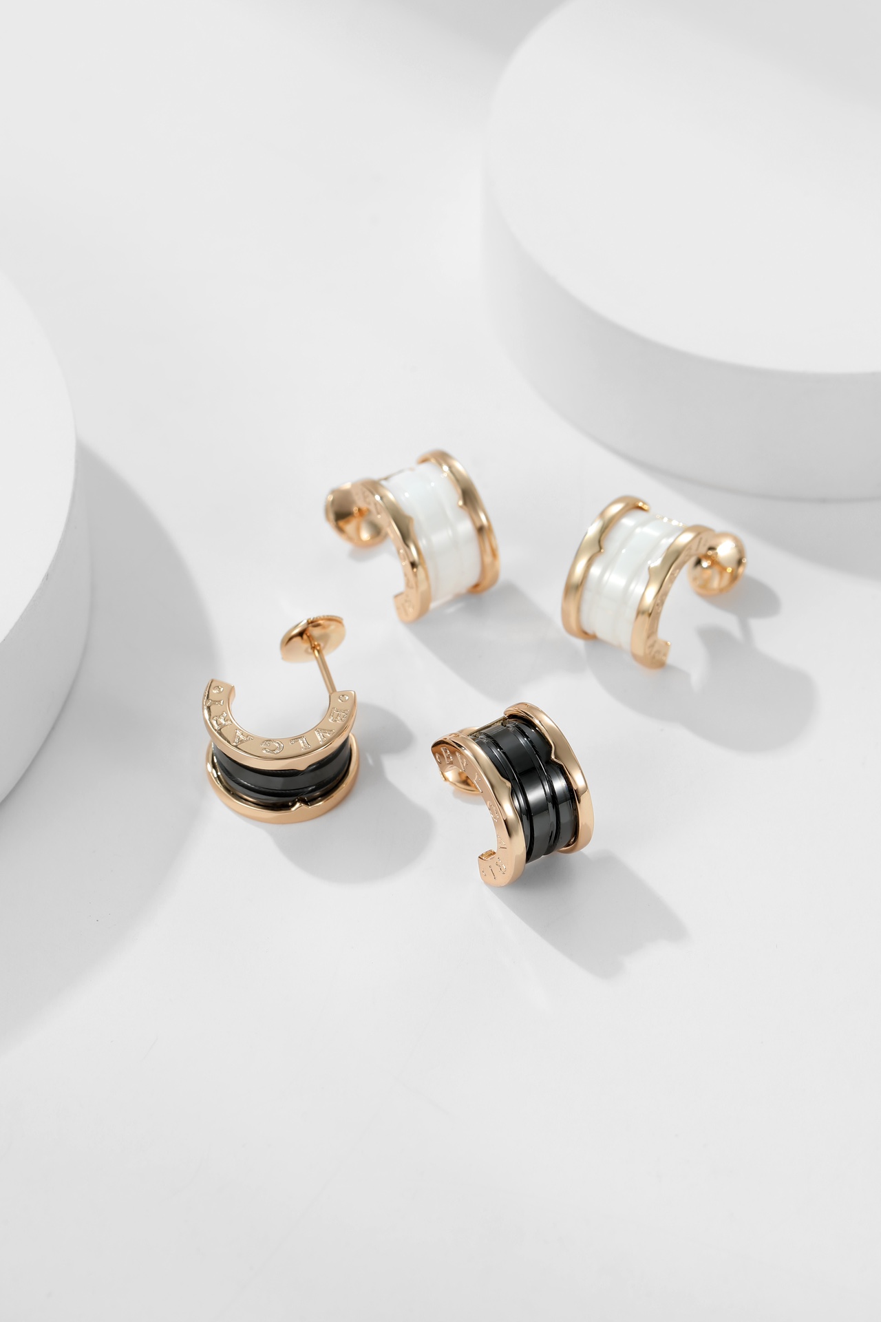 [TOP] BVLGARI Black and White Ceramic Earrings