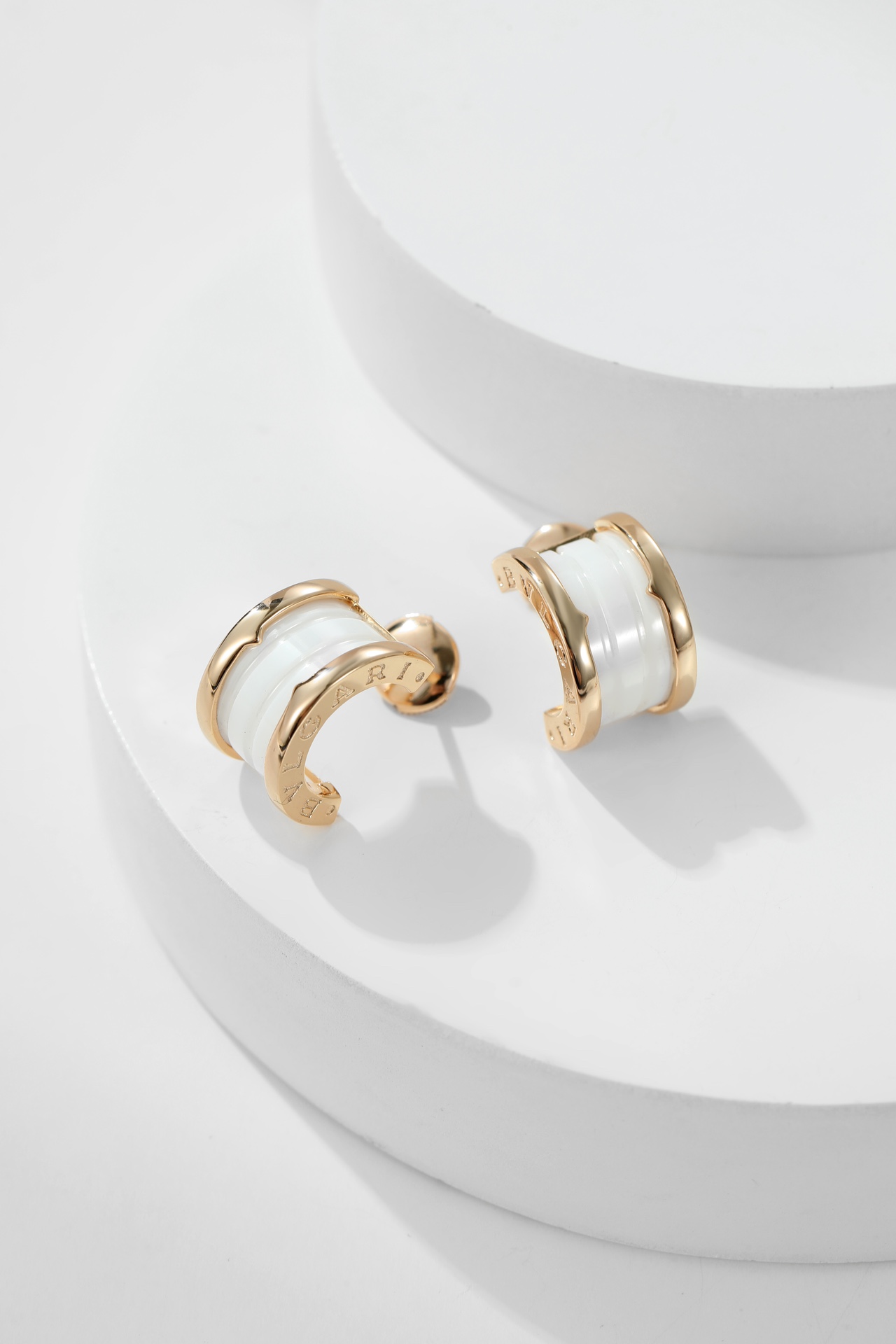 [TOP] BVLGARI Black and White Ceramic Earrings