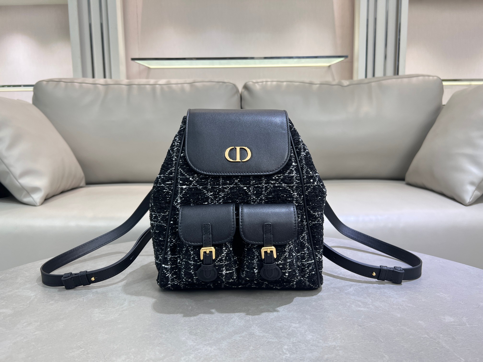 [TOP] Christian Dior Caro Backpack 23×26.7×12.5 cm - Black
