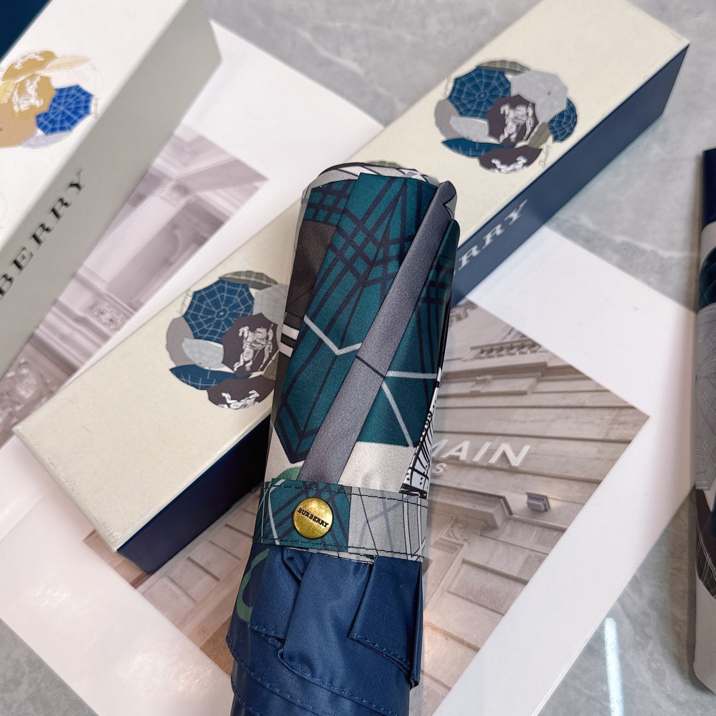 [TOP] BURBERRY Umbrella - 3 Colour